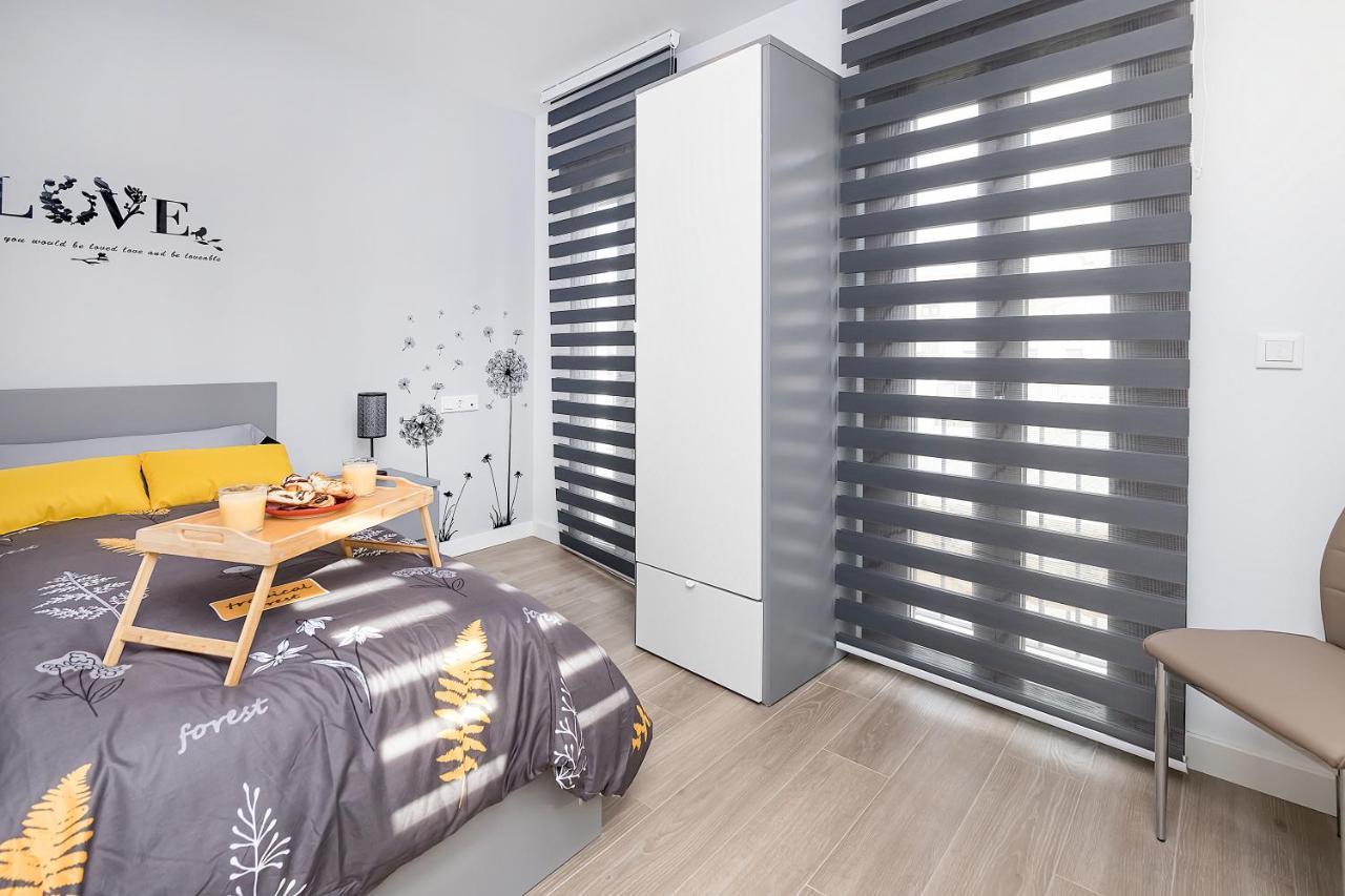 Appartamento Bhost - Regina Cordova Esterno foto